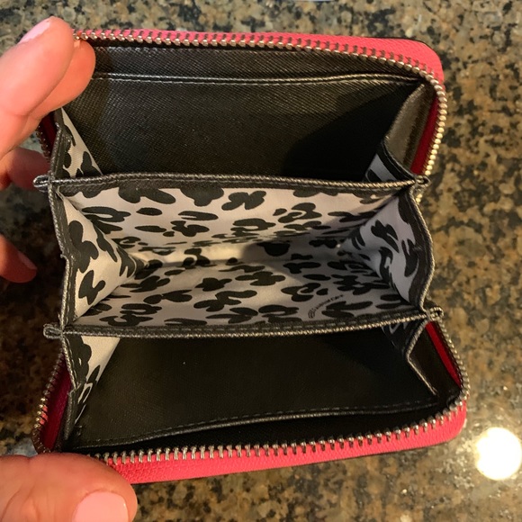 Wallet - Picture 2 of 6